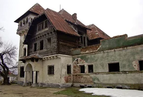 Cladiri ruinate din jurul Bucurestiului