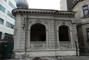 Clădirea de pe strada Maria Rosetti.